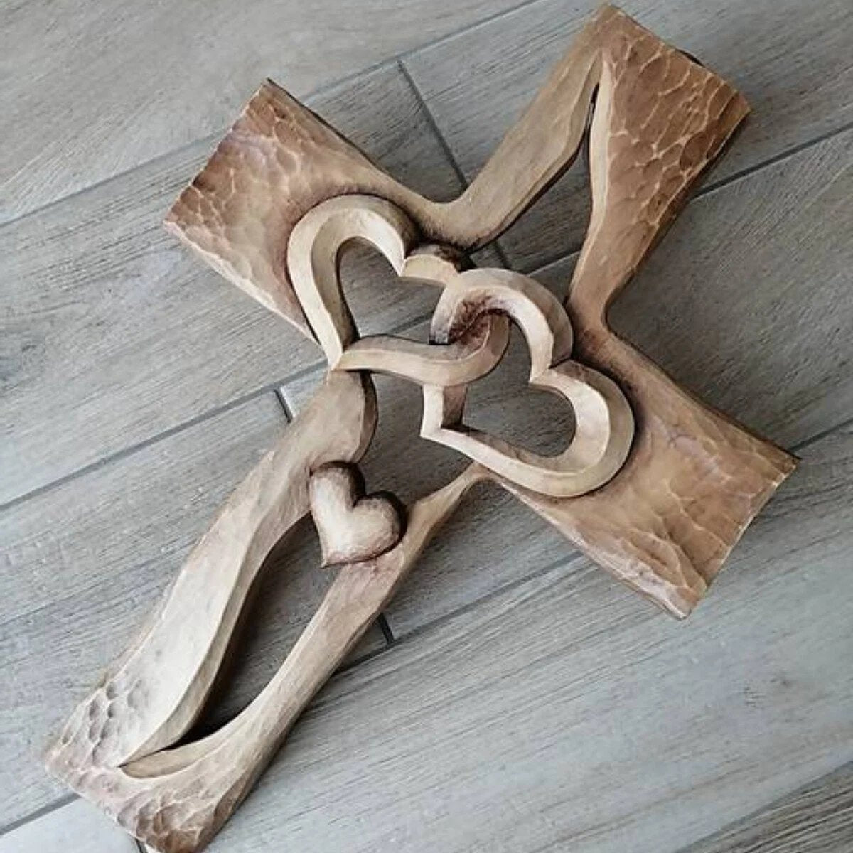Cross - Ineinander Verschlungene Herzen