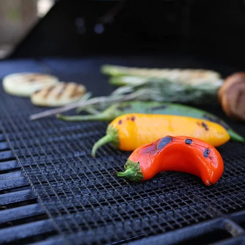 Globetrek° GrillNet: Wiederverwendbares, Hitzebeständiges, Antihaftbeschichtetes BBQ-Grillnetz