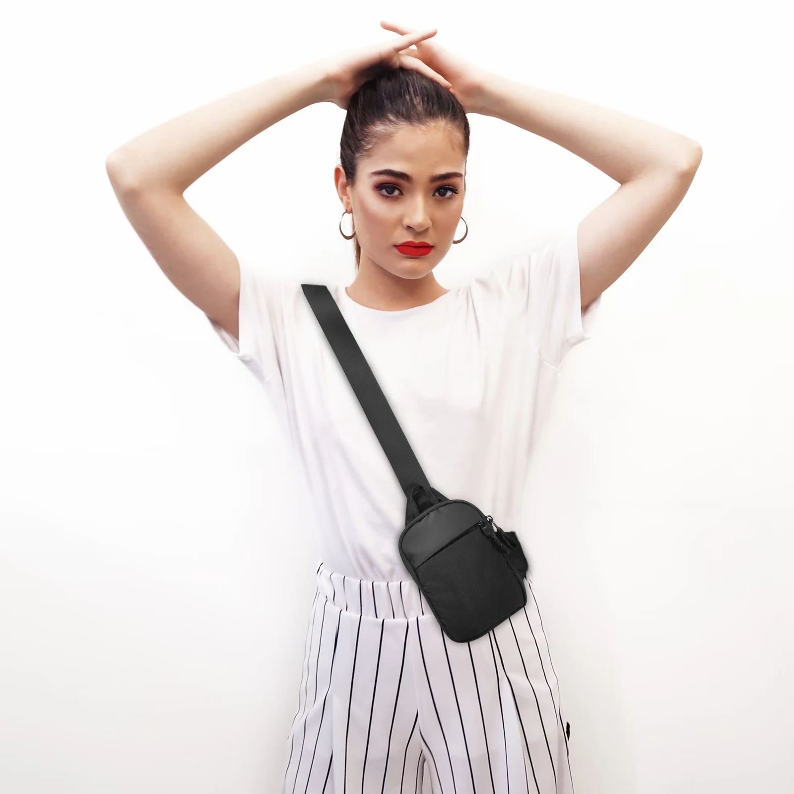 Icone™ ChestBag 1+1 GRATIS: Verstellbarer Gurt Unisex Mini-Sling-Brusttasche