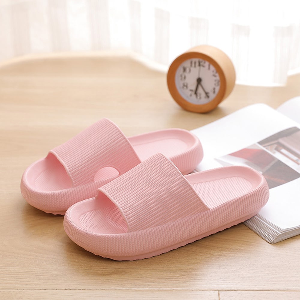 Happy™ ComfySlippers 1+1 GRATIS: Rutschfeste, Superweiche Und Bequeme Hausschuhe